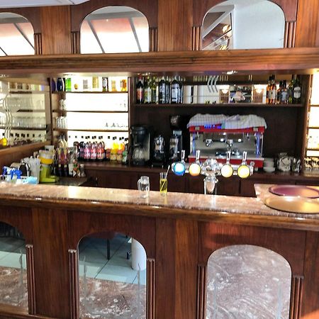 Le Cesar Hotel Royat Εξωτερικό φωτογραφία