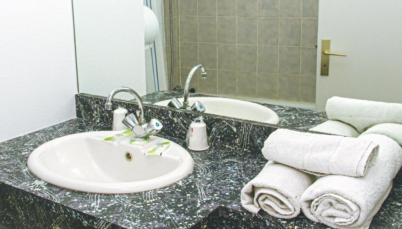 Le Cesar Hotel Royat Εξωτερικό φωτογραφία