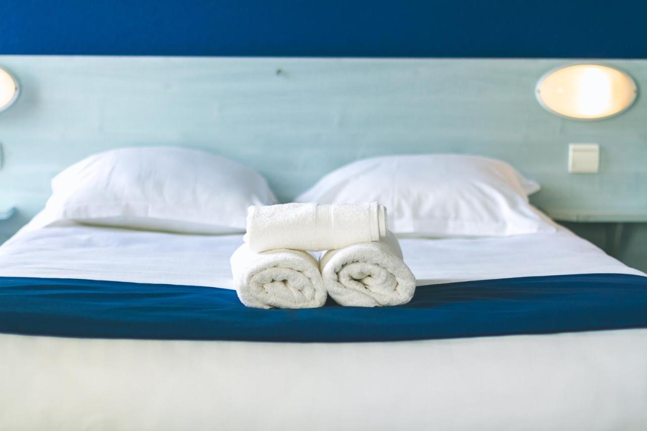 Le Cesar Hotel Royat Εξωτερικό φωτογραφία